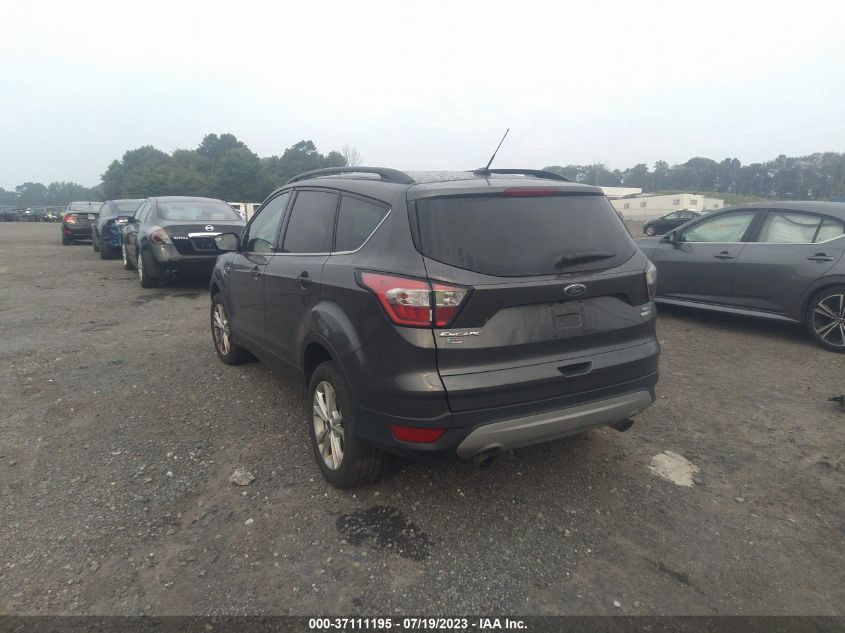 2018 FORD ESCAPE SE - 1FMCU9GD4JUB75596