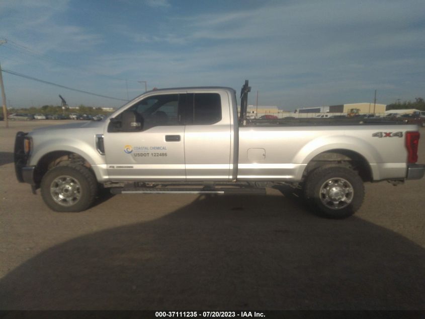 2017 FORD SUPER DUTY F-250 SRW XLT/LARIAT/XL - 1FT7X2BT6HEE63658