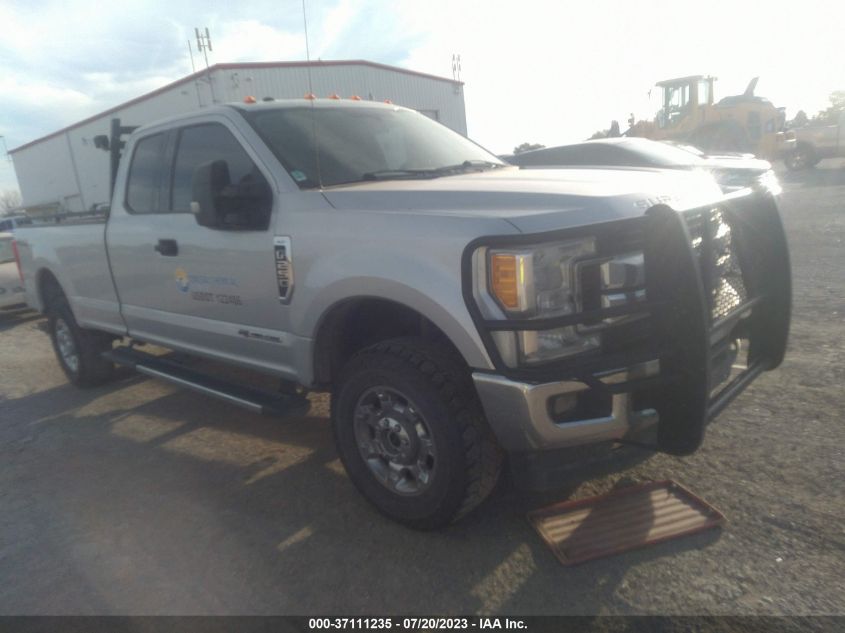 2017 FORD SUPER DUTY F-250 SRW XLT/LARIAT/XL - 1FT7X2BT6HEE63658