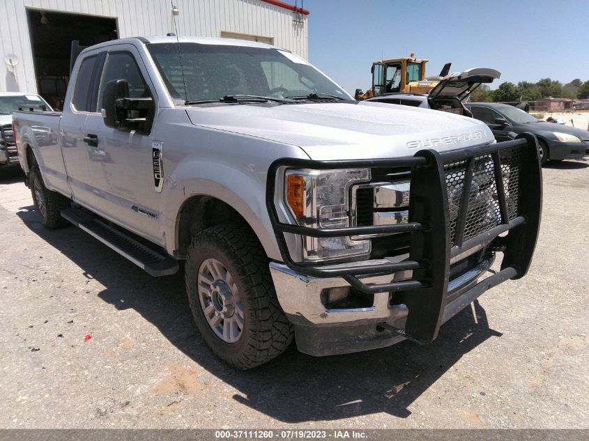 2017 FORD SUPER DUTY F-250 SRW XLT/LARIAT/XL - 1FT7X2BT0HEE18263