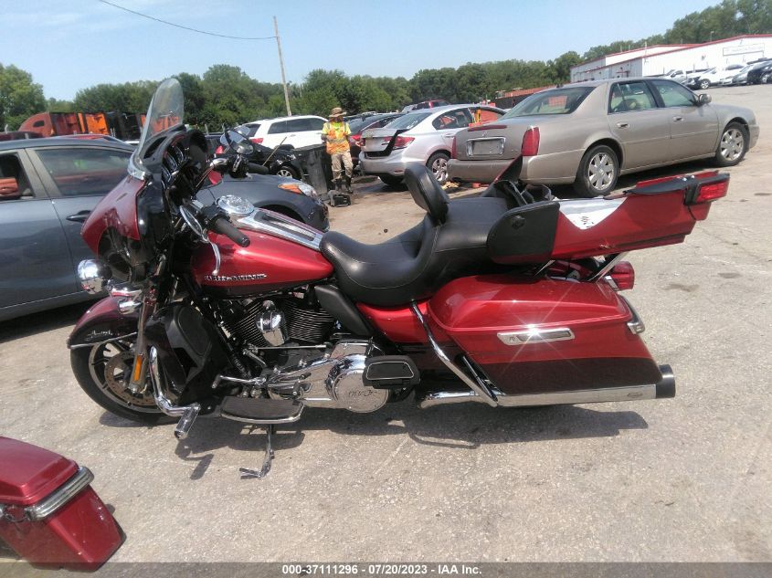 2019 HARLEY-DAVIDSON FLHTK 1HD1KEF12KB676421