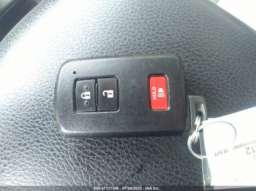 2017 TOYOTA RAV4 HYBRID XLE/LE PLUS - JTMRJREV7HD101246
