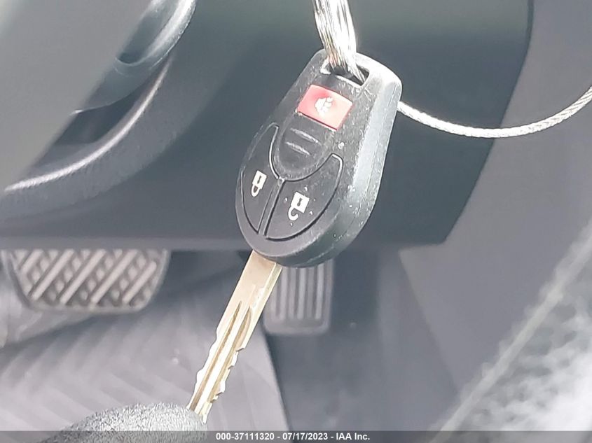 2013 NISSAN ROGUE S - JN8AS5MT2DW541378