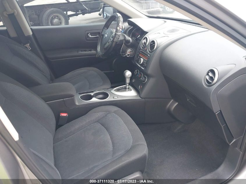 2013 NISSAN ROGUE S - JN8AS5MT2DW541378