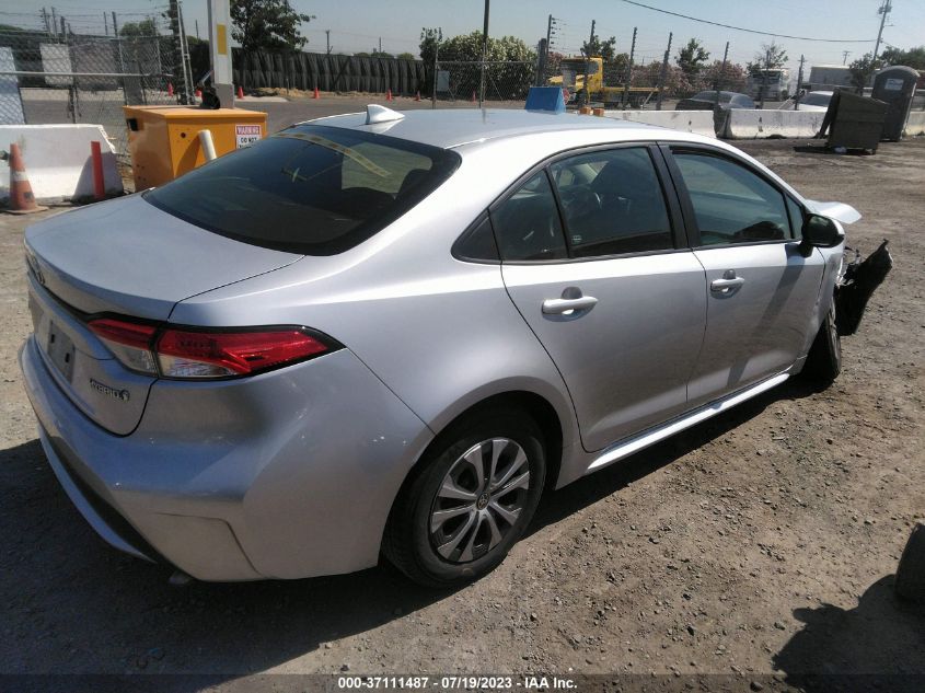 2022 TOYOTA COROLLA LE - JTDEAMDE0NJ057395