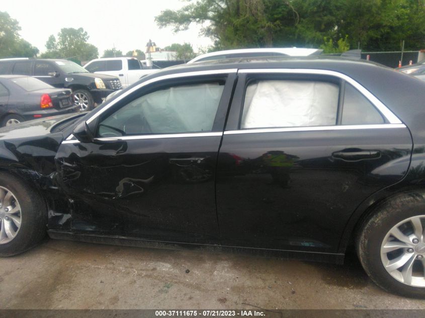 2015 CHRYSLER 300 LIMITED - 2C3CCAAG5FH810657