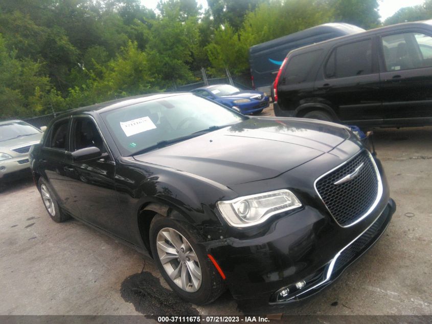 2015 CHRYSLER 300 LIMITED - 2C3CCAAG5FH810657