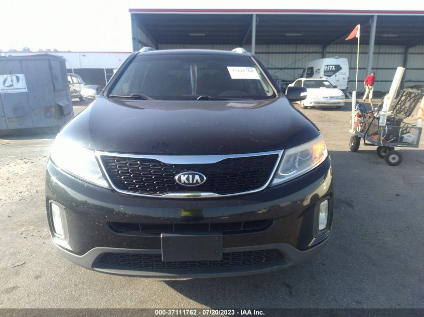 2014 KIA SORENTO LX - 5XYKT3A63EG525284