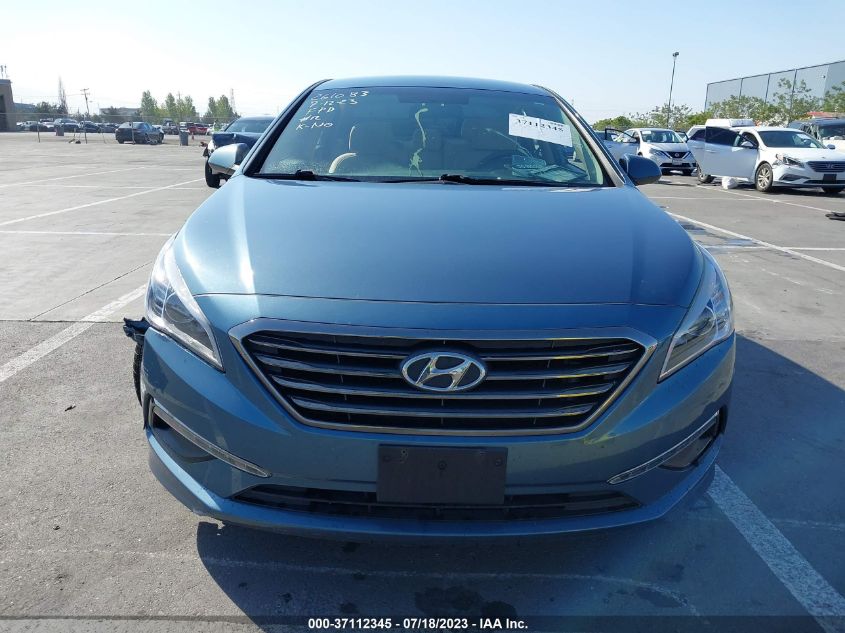 2015 HYUNDAI SONATA 2.4L SE - 5NPE24AF3FH119585