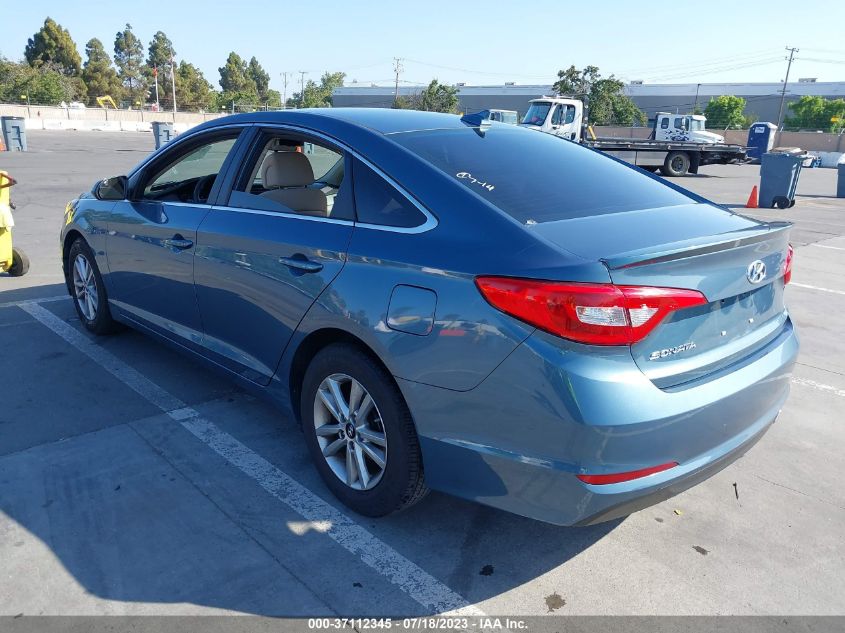 2015 HYUNDAI SONATA 2.4L SE - 5NPE24AF3FH119585