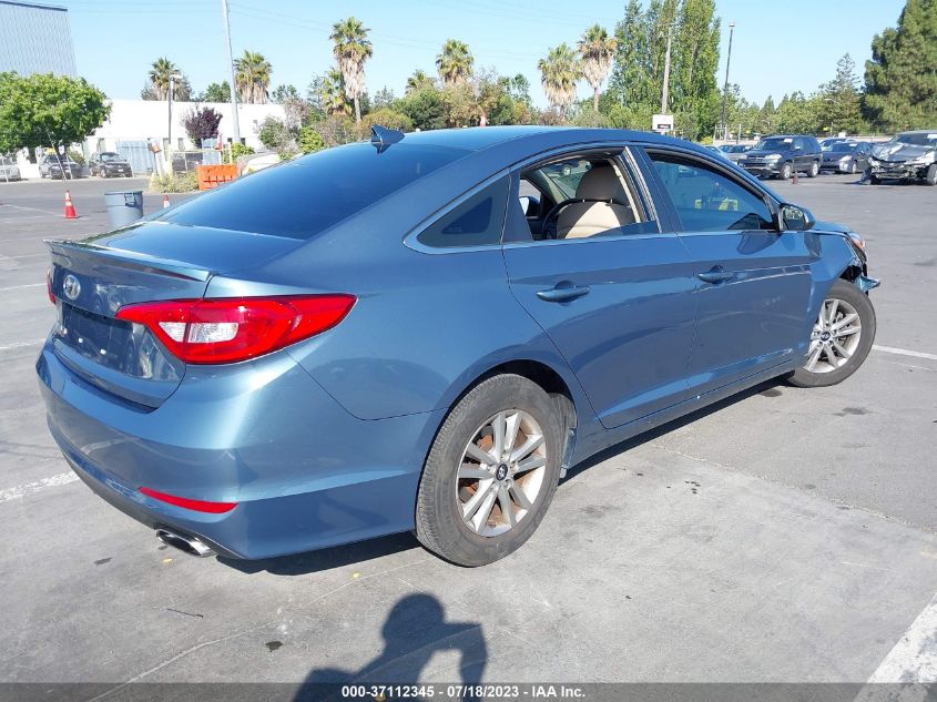 2015 HYUNDAI SONATA 2.4L SE - 5NPE24AF3FH119585