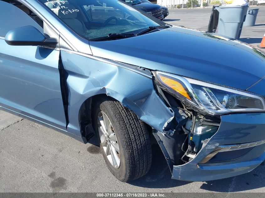 2015 HYUNDAI SONATA 2.4L SE - 5NPE24AF3FH119585