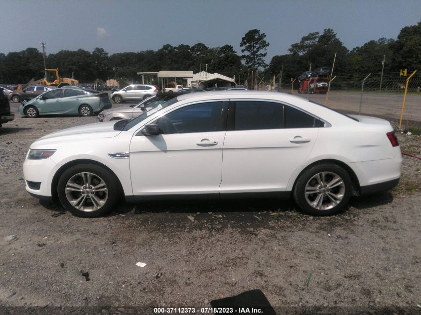 2015 FORD TAURUS SE - 1FAHP2D82FG183661