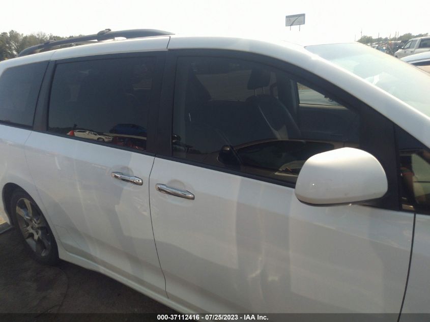 2013 TOYOTA SIENNA SE - 5TDXK3DC1DS397753