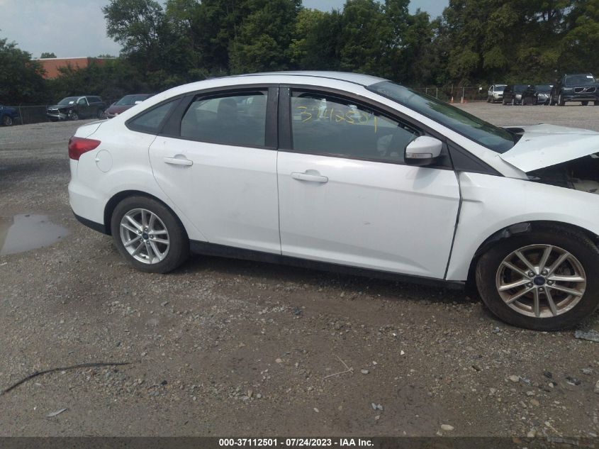 2015 FORD FOCUS SE - 1FADP3F29FL384042