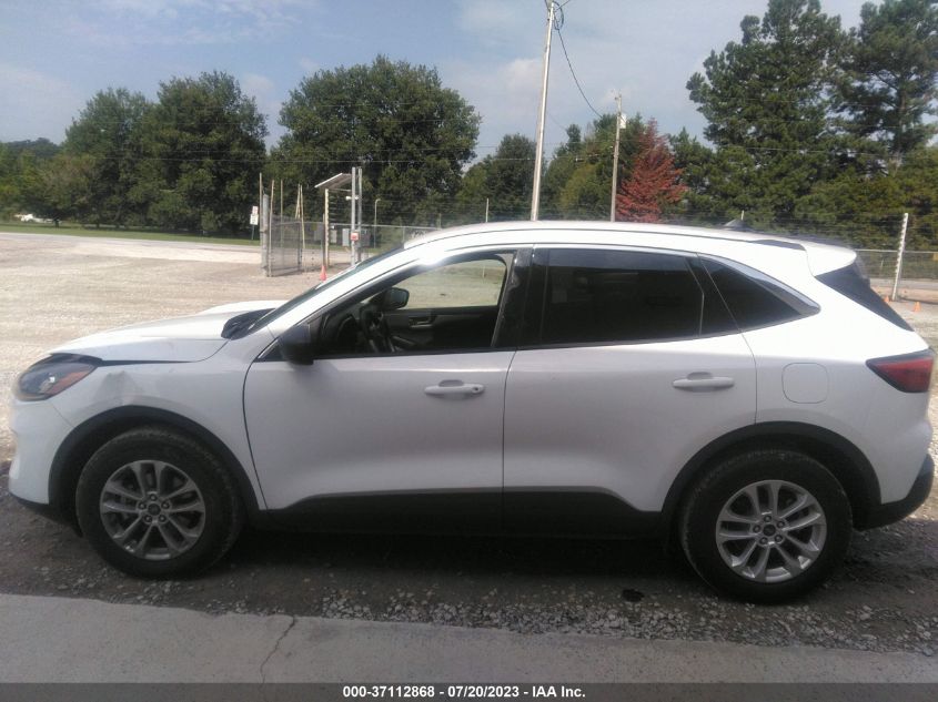 2022 FORD ESCAPE SE - 1FMCU0G63NUB27509