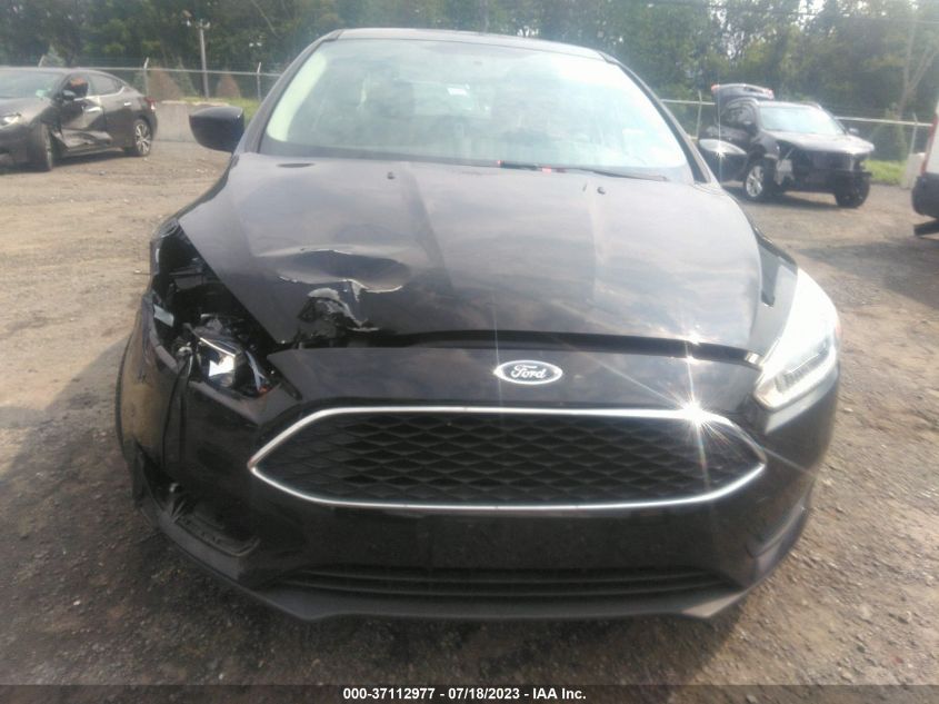 2018 FORD FOCUS SE - 1FADP3F23JL237711