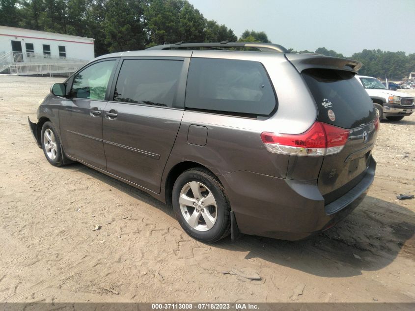 2013 TOYOTA SIENNA LE - 5TDKK3DC0DS295760