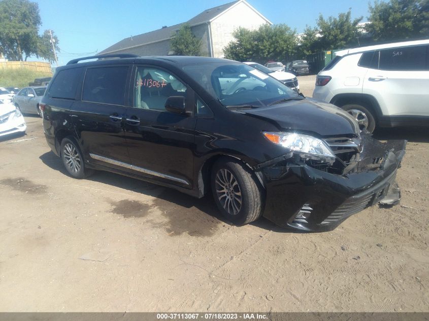 2018 TOYOTA SIENNA XLE/XLE PREMIUM/LIMITED/L - 5TDYZ3DC7JS956976