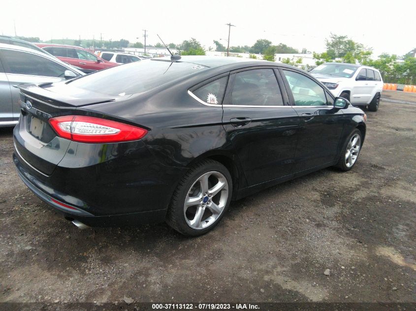 2016 FORD FUSION S - 3FA6P0G75GR194856