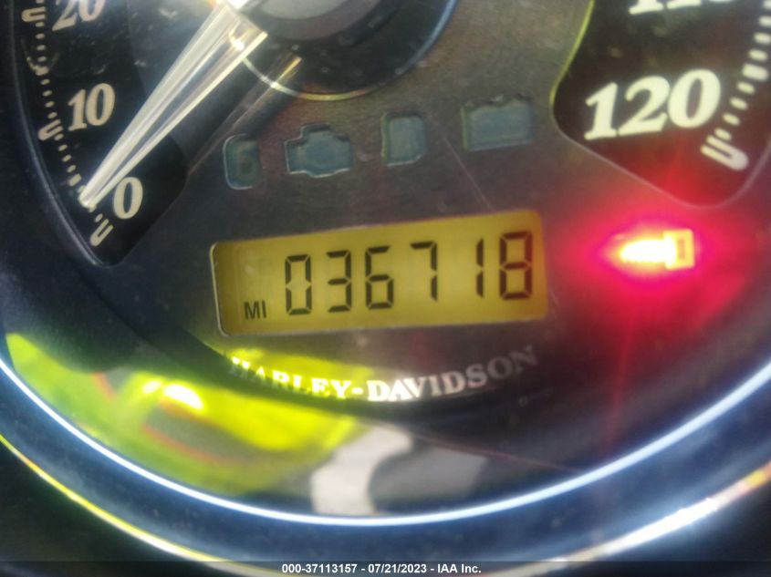2011 HARLEY-DAVIDSON FLHTK 1HD1KEM14BB650034