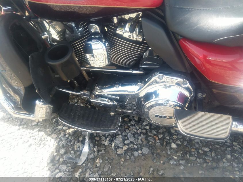 2011 HARLEY-DAVIDSON FLHTK 1HD1KEM14BB650034