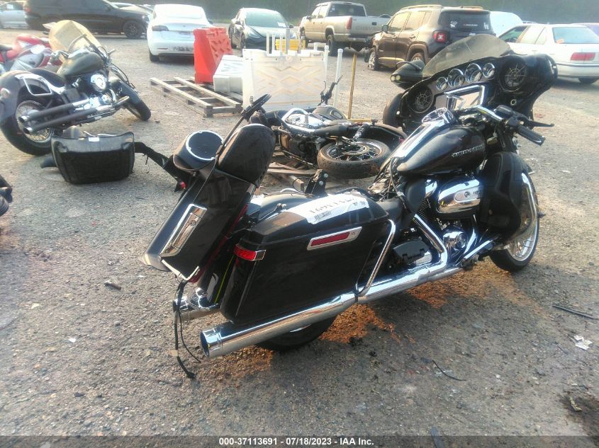 2018 HARLEY-DAVIDSON FLHTKL ULTRA LIMITED LOW 1HD1KKD17JB659193
