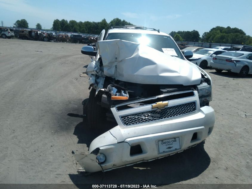 2013 CHEVROLET TAHOE LTZ - 1GNSCCE06DR335699