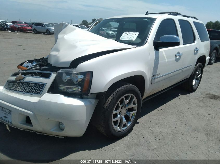 2013 CHEVROLET TAHOE LTZ - 1GNSCCE06DR335699