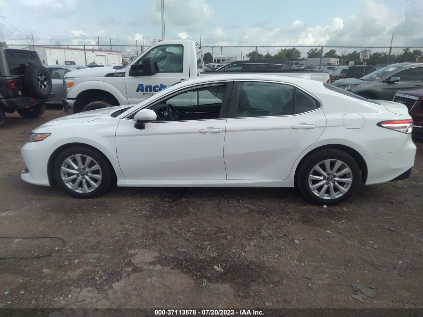 2019 TOYOTA CAMRY LE - 4T1B11HK9KU822255