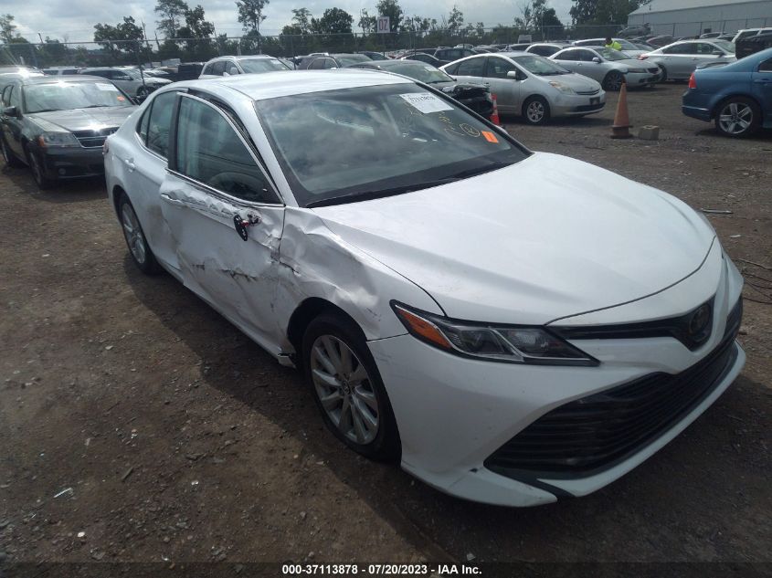 2019 TOYOTA CAMRY LE - 4T1B11HK9KU822255