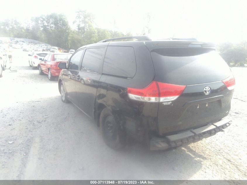 2013 TOYOTA SIENNA LE - 5TDKK3DC5DS360117
