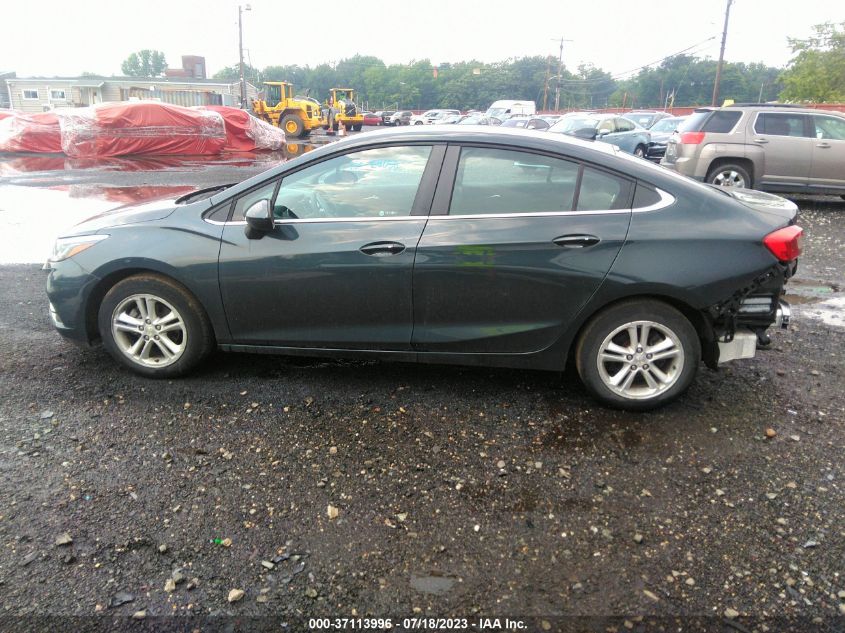 2018 CHEVROLET CRUZE LT - 1G1BE5SM4J7123065