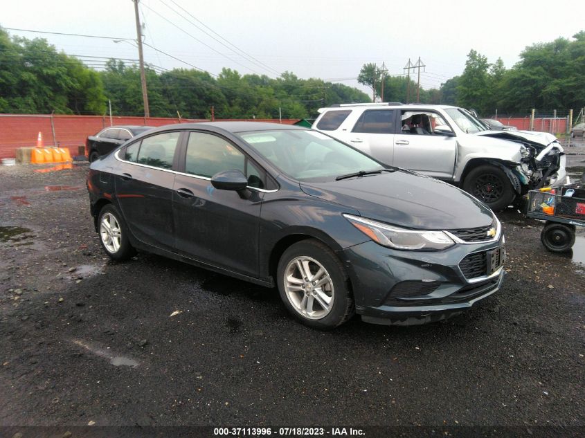 2018 CHEVROLET CRUZE LT - 1G1BE5SM4J7123065
