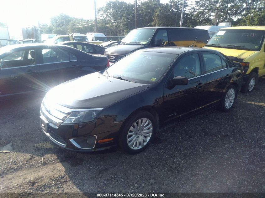 3FADP0L35AR384304 2010 FORD FUSION, photo no. 2