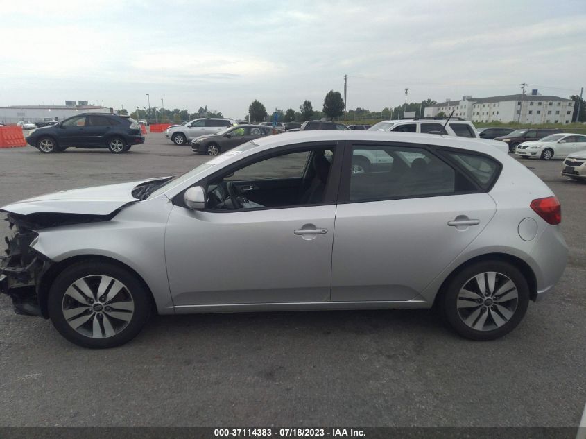 2013 KIA FORTE 5-DOOR EX - KNAFU5A29D5686511