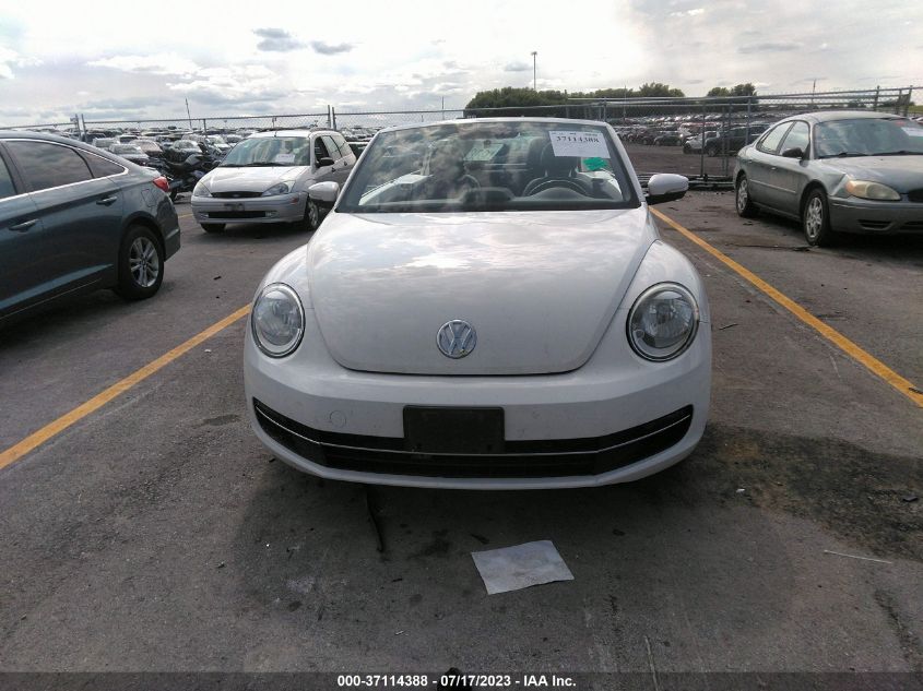 2013 VOLKSWAGEN BEETLE CONVERTIBLE 2.0L TDI W/SOUND/NAV 3VW5L7AT7DM805573