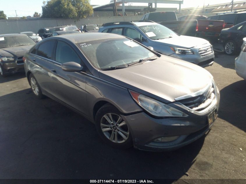 2013 HYUNDAI SONATA GLS - 5NPEB4AC5DH667638