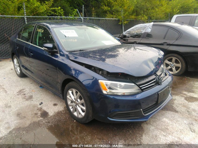 2014 VOLKSWAGEN JETTA SEDAN SE W/CONNECTIVITY/SUNROOF - 3VWD07AJ1EM324108