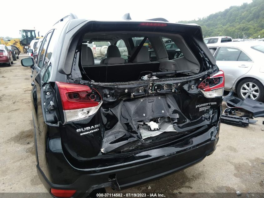 2021 SUBARU FORESTER PREMIUM - JF2SKAFC2MH422807
