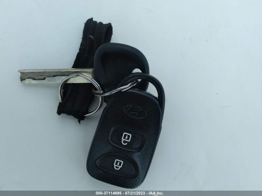 2016 HYUNDAI ACCENT SE - KMHCT4AE0GU002805