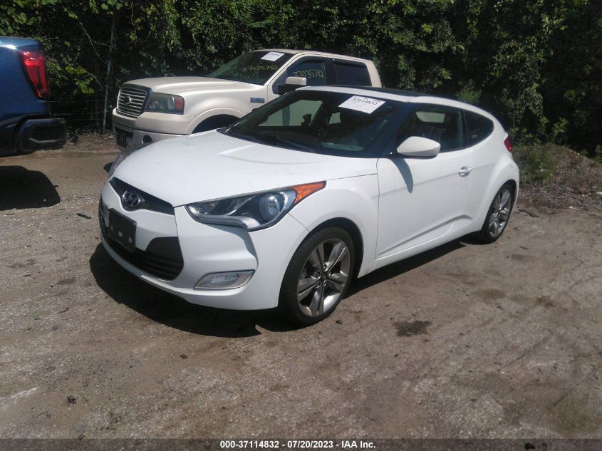 2016 HYUNDAI VELOSTER - KMHTC6AD7GU263173