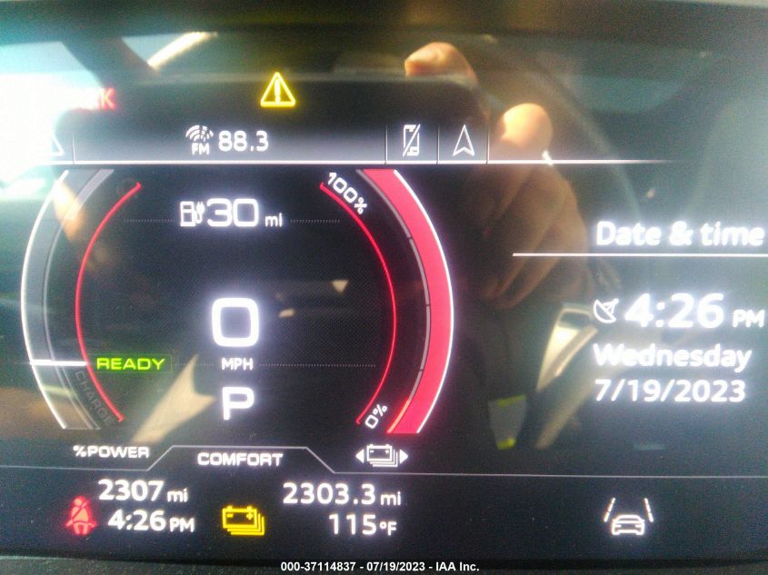 2023 AUDI E-TRON GT PREMIUM PLUS WAUCJBFW4P7000700