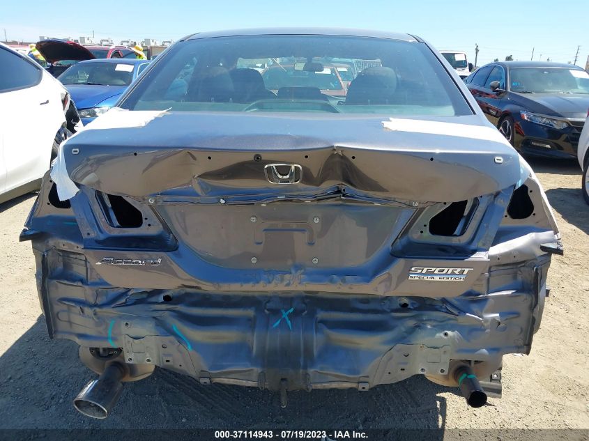 2017 HONDA ACCORD SEDAN SPORT SE - 1HGCR2F19HA117744