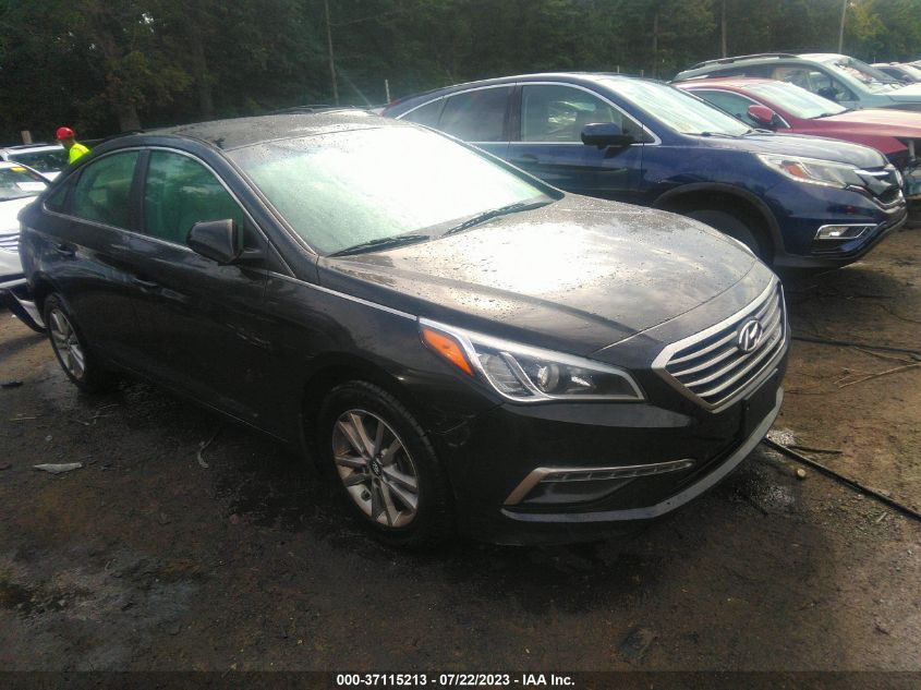 2015 HYUNDAI SONATA 2.4L SE - 5NPE24AF8FH241620