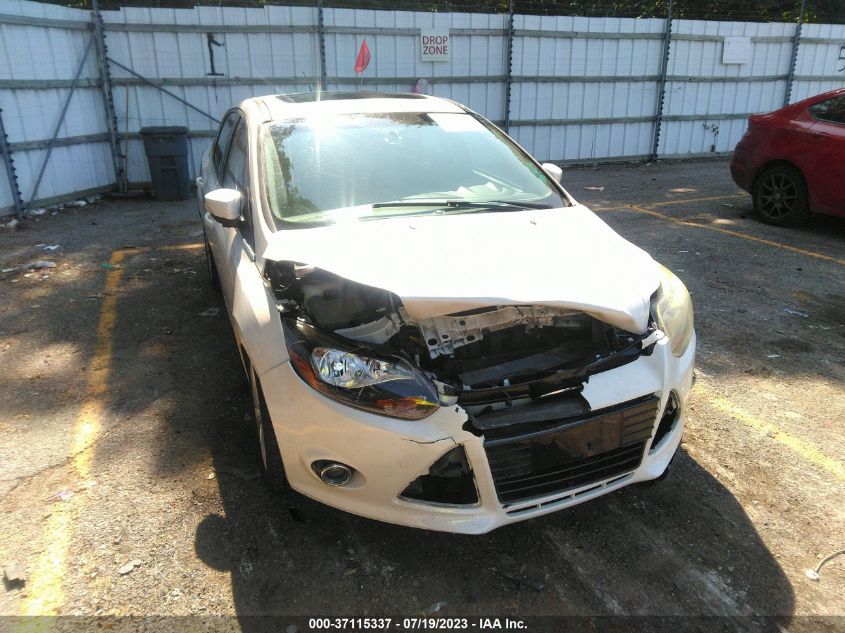 2013 FORD FOCUS TITANIUM - 1FADP3J23DL188635