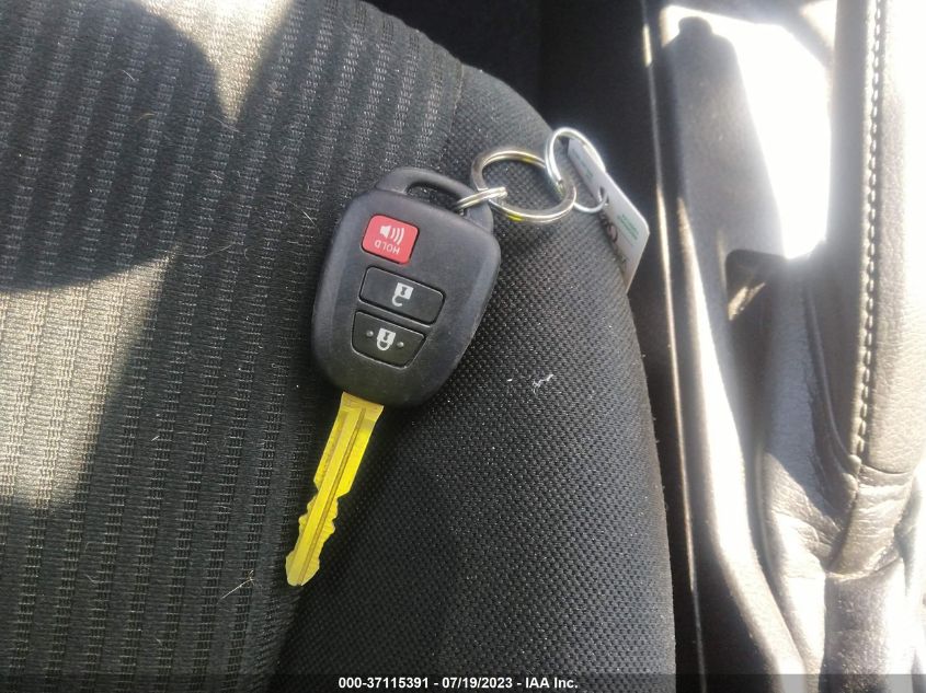 2018 TOYOTA RAV4 LE - JTMZFREV9JJ177916