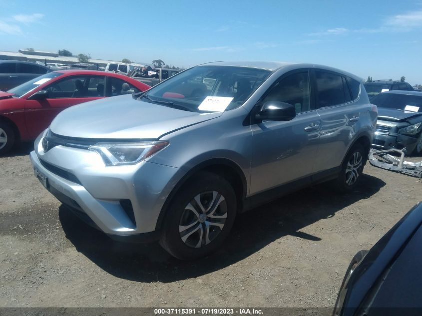 2018 TOYOTA RAV4 LE - JTMZFREV9JJ177916