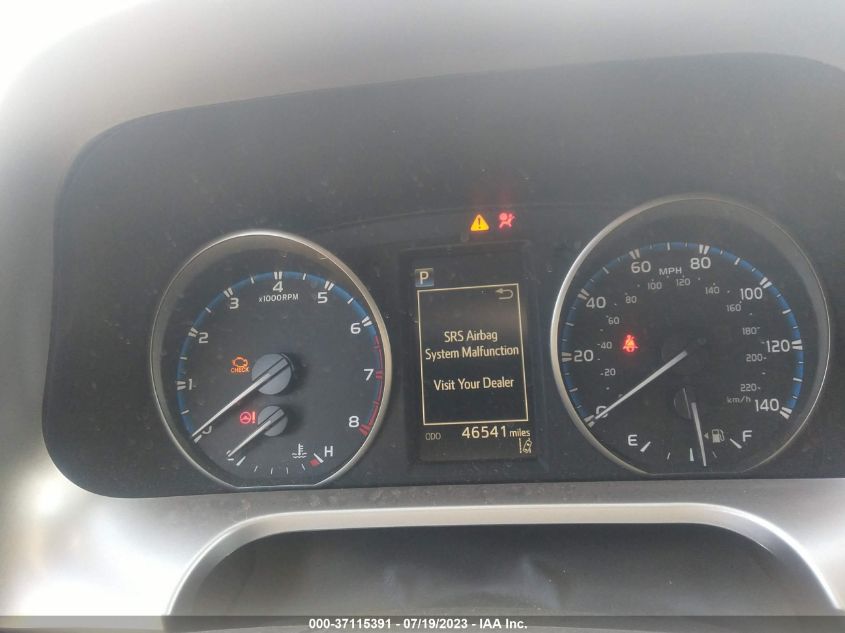 2018 TOYOTA RAV4 LE - JTMZFREV9JJ177916