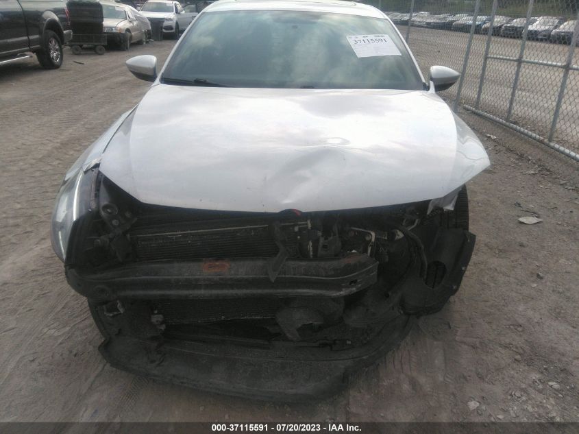 2013 VOLKSWAGEN GLI AUTOBAHN W/NAV 3VW5A7AJ6DM233481